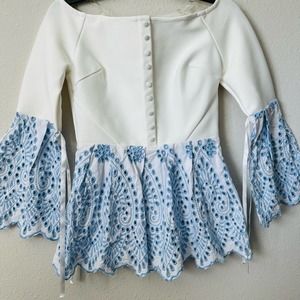 Madisonne Blue Embroidered Eyelet Peplum Off The Shoulder Blouse Sz S B-LB